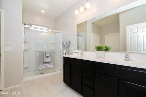 8858 E Abrams Loop, Tucson, AZ 85710 photo 6