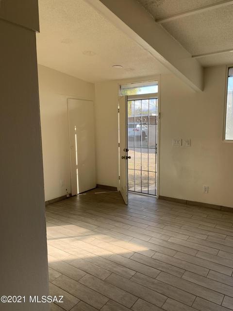 809 E 811 E Holaway Dr, Tucson, AZ 85719 photo 16
