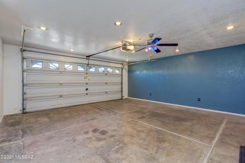 9284 E Bent Creek Way, Tucson, AZ 85747 photo 31