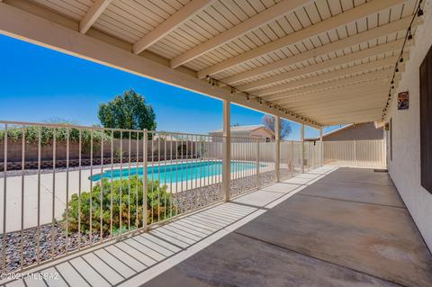 9284 E Bent Creek Way, Tucson, AZ 85747 photo 37