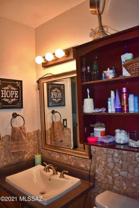 3626 E Sylvane St, Tucson, AZ 85713 photo 22