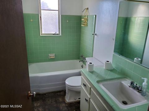 5752 E 9th St, Tucson, AZ 85711 photo 5