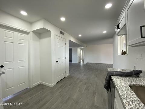 9341 E Stella Rd, Tucson, AZ 85730 photo 18