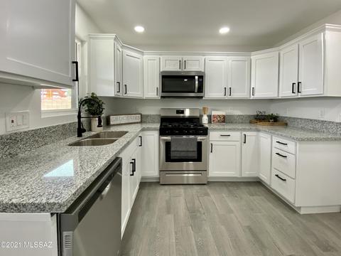 9341 E Stella Rd, Tucson, AZ 85730 photo 14