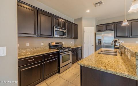 302 E Forrest Feezor St, Vail, AZ 85641 photo 8