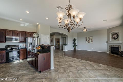 734 E Blue Mesa Pl, Vail, AZ 85641 photo 8