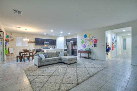 9410 E Avellanet Ln, Vail, AZ 85641 photo 5
