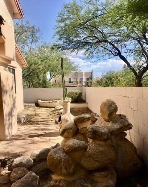 501 E Wagon Bluff Dr, Tucson, AZ 85704 photo 4
