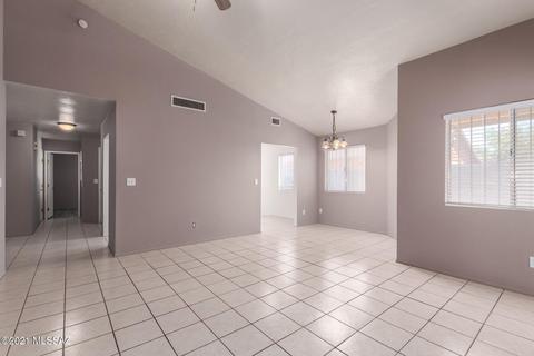 700 E Dakota St, Tucson, AZ 85706 photo 6
