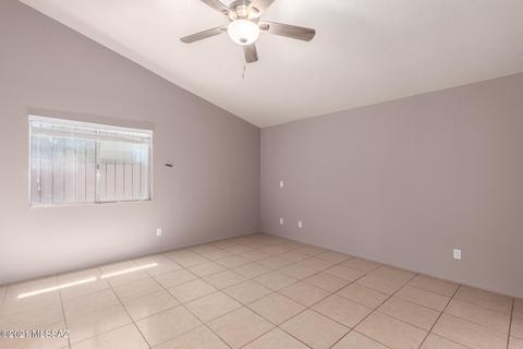 700 E Dakota St, Tucson, AZ 85706 photo 11
