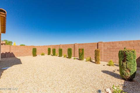 7623 E Fair Meadows Loop, Tucson, AZ 85756 photo 3