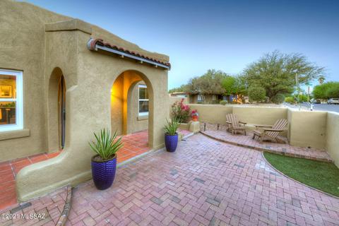 2204 E 2nd St, Tucson, AZ 85719 photo 3