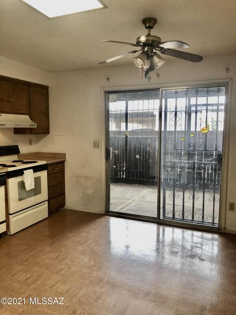 15 E Pastime Rd, Tucson, AZ 85705 photo 8