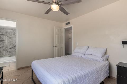 3854 E Mainyard Pl, Tucson, AZ 85739 photo 13