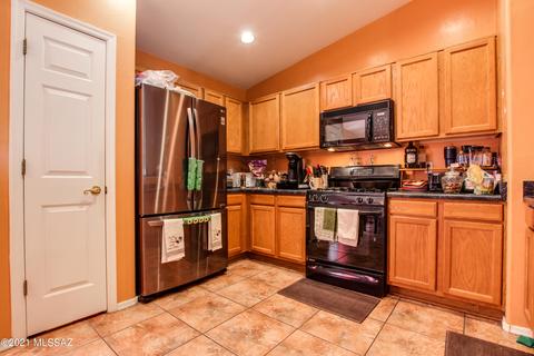 7707 S Meadow Spring Way, Tucson, AZ 85747 photo 19