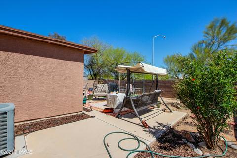 7707 S Meadow Spring Way, Tucson, AZ 85747 photo 11