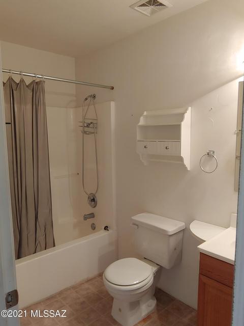 4192 E Market St, Tucson, AZ 85706 photo 9