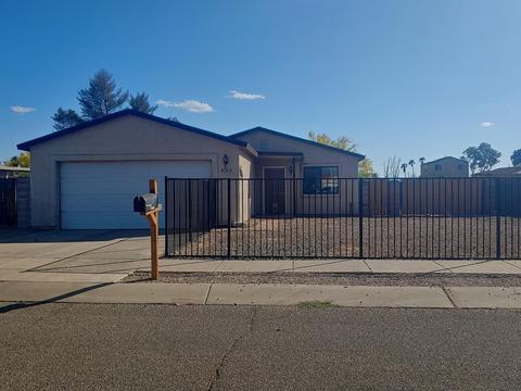 4192 E Market St, Tucson, AZ 85706 photo 1