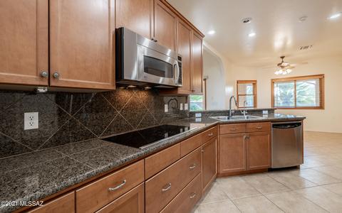 2900 E Broadview Dr, Vail, AZ 85641 photo 9