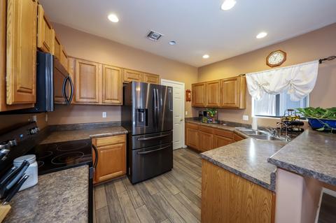 7626 E Fair Meadows Loop, Tucson, AZ 85756 photo 3