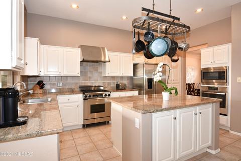1092 E Ashbrook Dr, Oro Valley, AZ 85755 photo 7