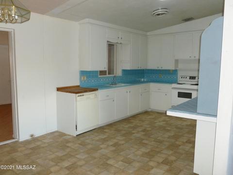 671 E Post Rd, Benson, AZ 85602 photo 7