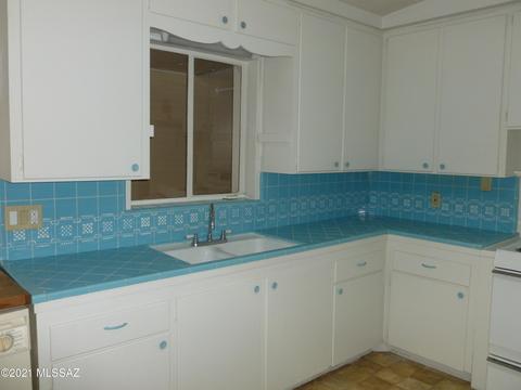 671 E Post Rd, Benson, AZ 85602 photo 9