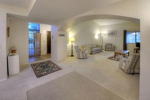 2538 E Forgeus Pl, Tucson, AZ 85716 photo 6