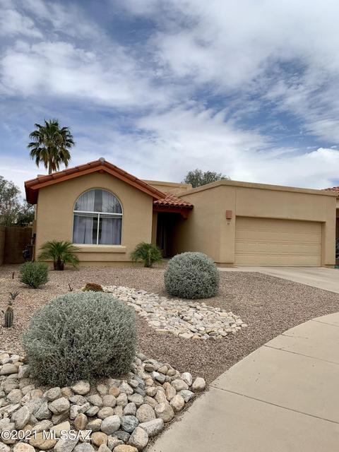 545 E Covered Wagon Drive Dr, Tucson, AZ 85704 photo 1