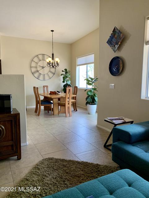 545 E Covered Wagon Drive Dr, Tucson, AZ 85704 photo 6