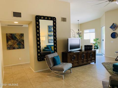 545 E Covered Wagon Drive Dr, Tucson, AZ 85704 photo 8
