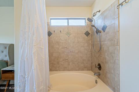 8701 E Chimney Spring Dr, Tucson, AZ 85747 photo 25