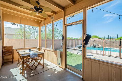 8701 E Chimney Spring Dr, Tucson, AZ 85747 photo 7