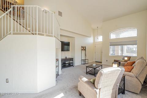 8701 E Chimney Spring Dr, Tucson, AZ 85747 photo 11