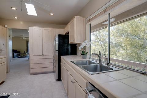 10 W Stone Loop, Tucson, AZ 85704 photo 28