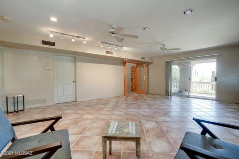 10 W Stone Loop, Tucson, AZ 85704 photo 12