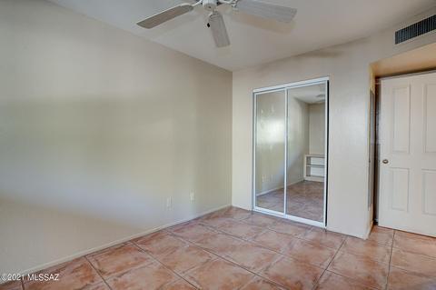 10 W Stone Loop, Tucson, AZ 85704 photo 14