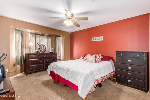 8900 E Apache Well Pl, Tucson, AZ 85730 photo 16