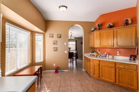 8900 E Apache Well Pl, Tucson, AZ 85730 photo 11
