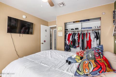 8900 E Apache Well Pl, Tucson, AZ 85730 photo 15