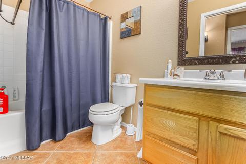 8900 E Apache Well Pl, Tucson, AZ 85730 photo 20