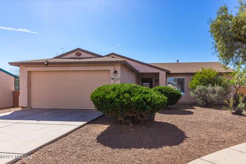 8900 E Apache Well Pl, Tucson, AZ 85730 photo 1