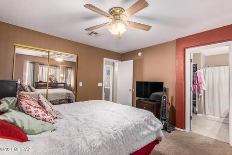 8900 E Apache Well Pl, Tucson, AZ 85730 photo 17