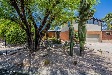 7007 E Katchina Ct, Tucson, AZ 85715 photo 1