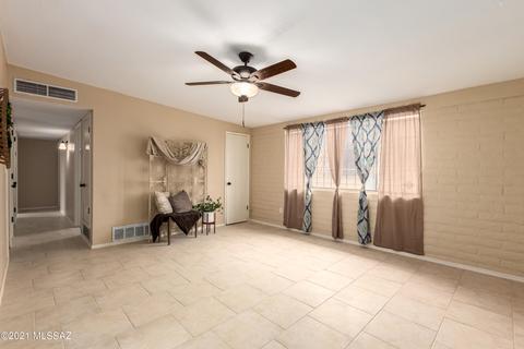 1038 E 34th St, Tucson, AZ 85713 photo 7