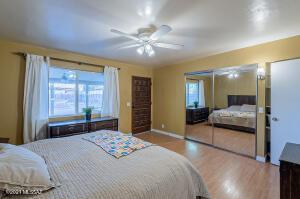 1612 E Roger Rd, Tucson, AZ 85719 photo 17
