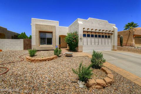 10411 E Thunderbolt Dr, Tucson, AZ 85748 photo 2