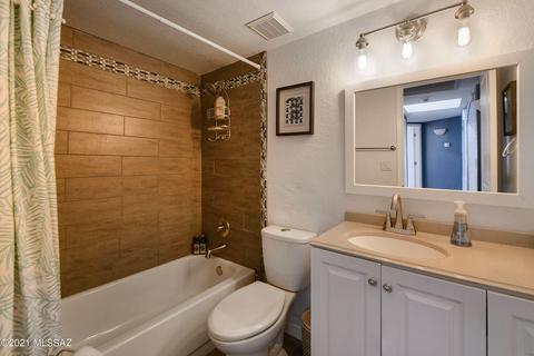 10411 E Thunderbolt Dr, Tucson, AZ 85748 photo 13