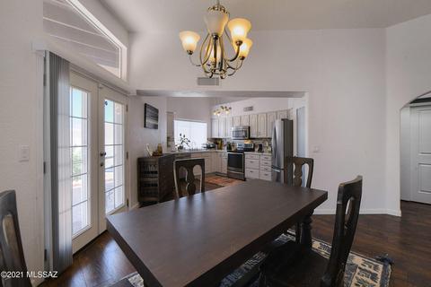 10411 E Thunderbolt Dr, Tucson, AZ 85748 photo 6
