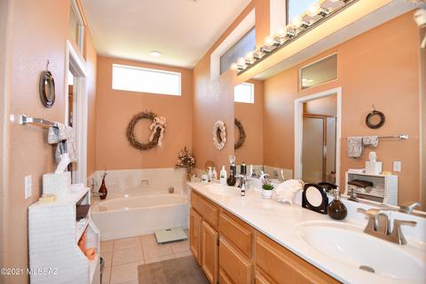 1075 E Ashbrook Dr, Oro Valley, AZ 85755 photo 23